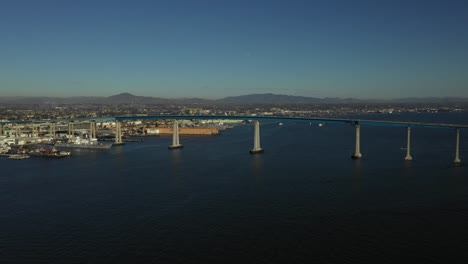 En-San-Diego,-Video-Aéreo-Con-Drones-Del-Centro-De-San-Diego,-Ca