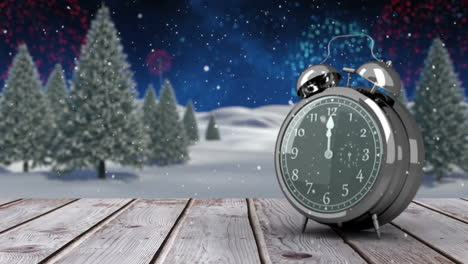 Alarm-clock-counting-down-to-midnight-for-new-year-