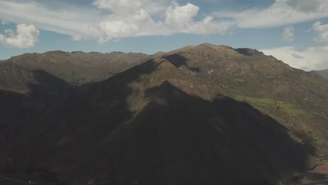 Gran-Paisaje-Del-Salto-Del-Fraile-En-Lima,-Perú