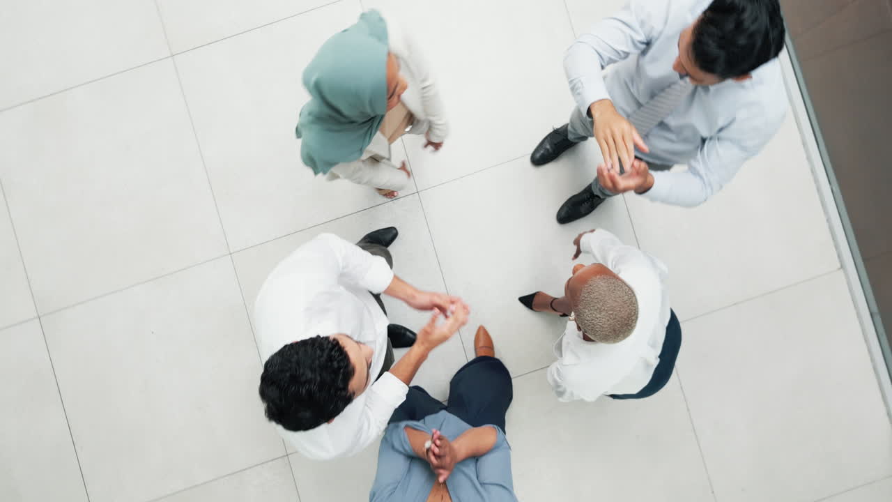 손을 잡고, 사업가들과 팀워크를