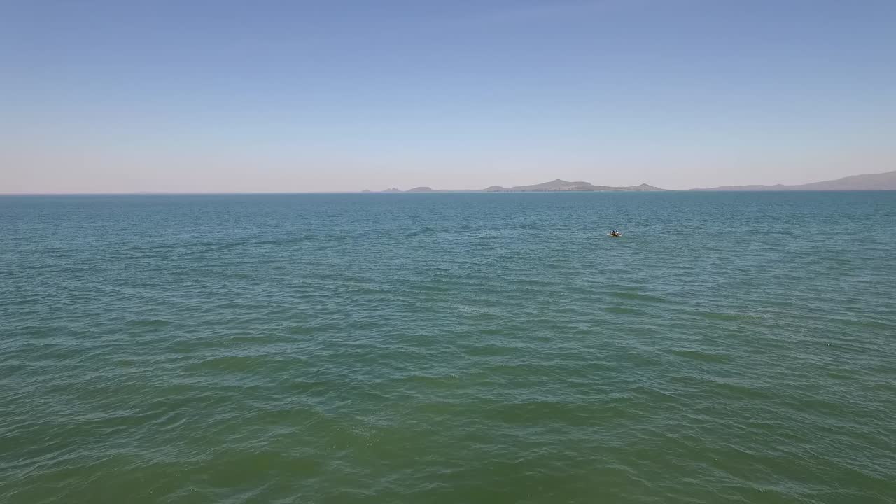 빅토리아 호수 연안에 있는 시 마을