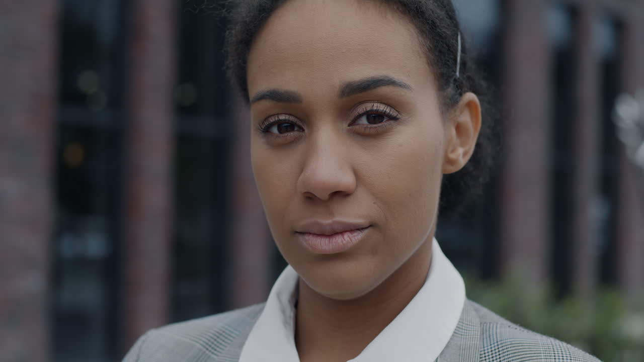 Retrato de una mujer de negocios