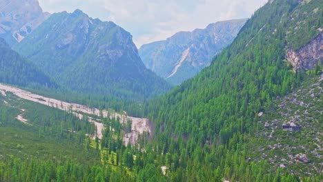 Surrounding-forest-cornering-Pragser-Wildsee-Tyrol-Italy