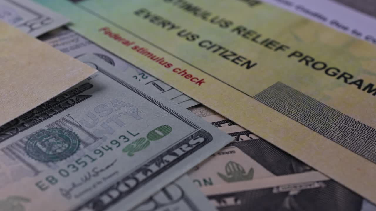 양식 7200: 코로나19로 인한 고용주 신용의 사전 지불 - 미국 달러 현금 지폐