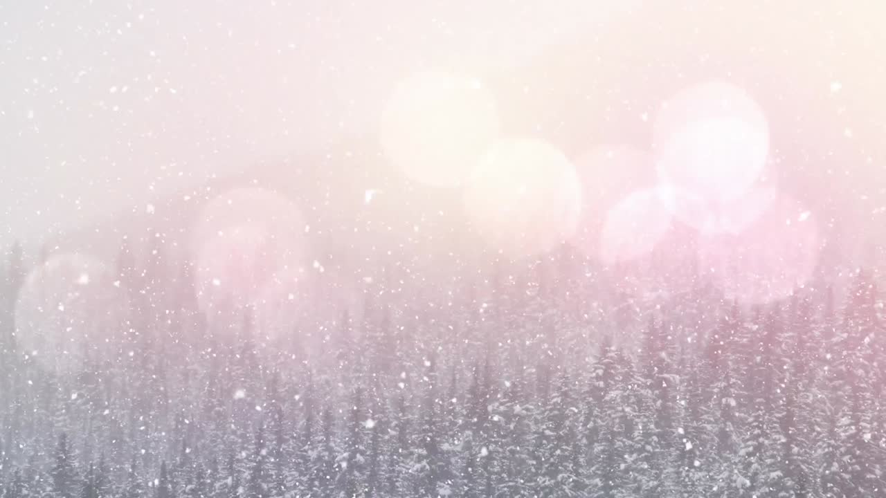 冬の山と木の風景に降る雪に照らされた光の点のデジタルアニメーション