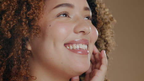 Black-woman-laugh,-face-closeup