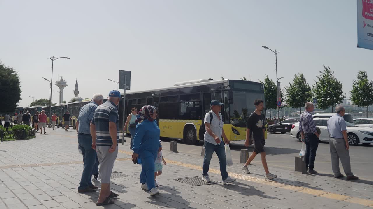 도시 의 버스 정류장