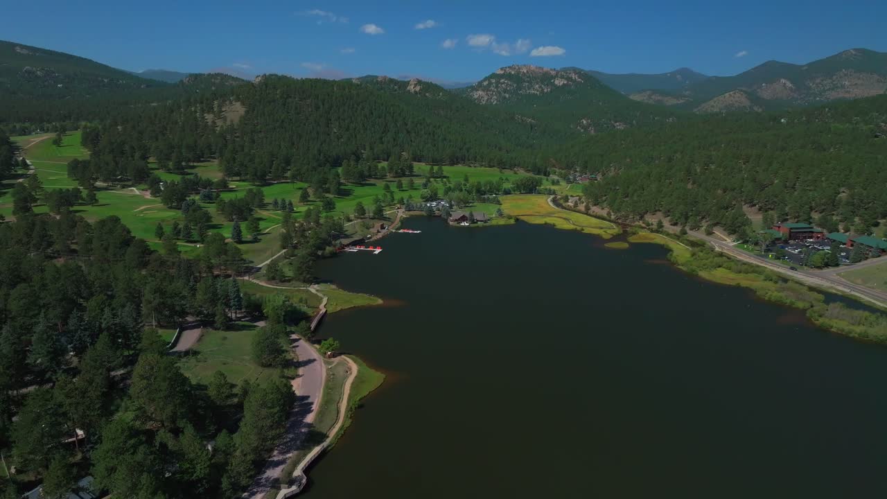 서머 에버그린 레이크 하우스 (summer evergreen lake house), 콜로라도 주 (usa) 상공 드론 (upper bear creek golf course), 선니 마운트 블루 스카이 에반스 (sunny mount blue sky evans), 트리 시스터스 (three sisters), 하이킹 트레일 루프 (hiking trail loop), 로키 마운틴스 (rocky mountains), 덴버 타운