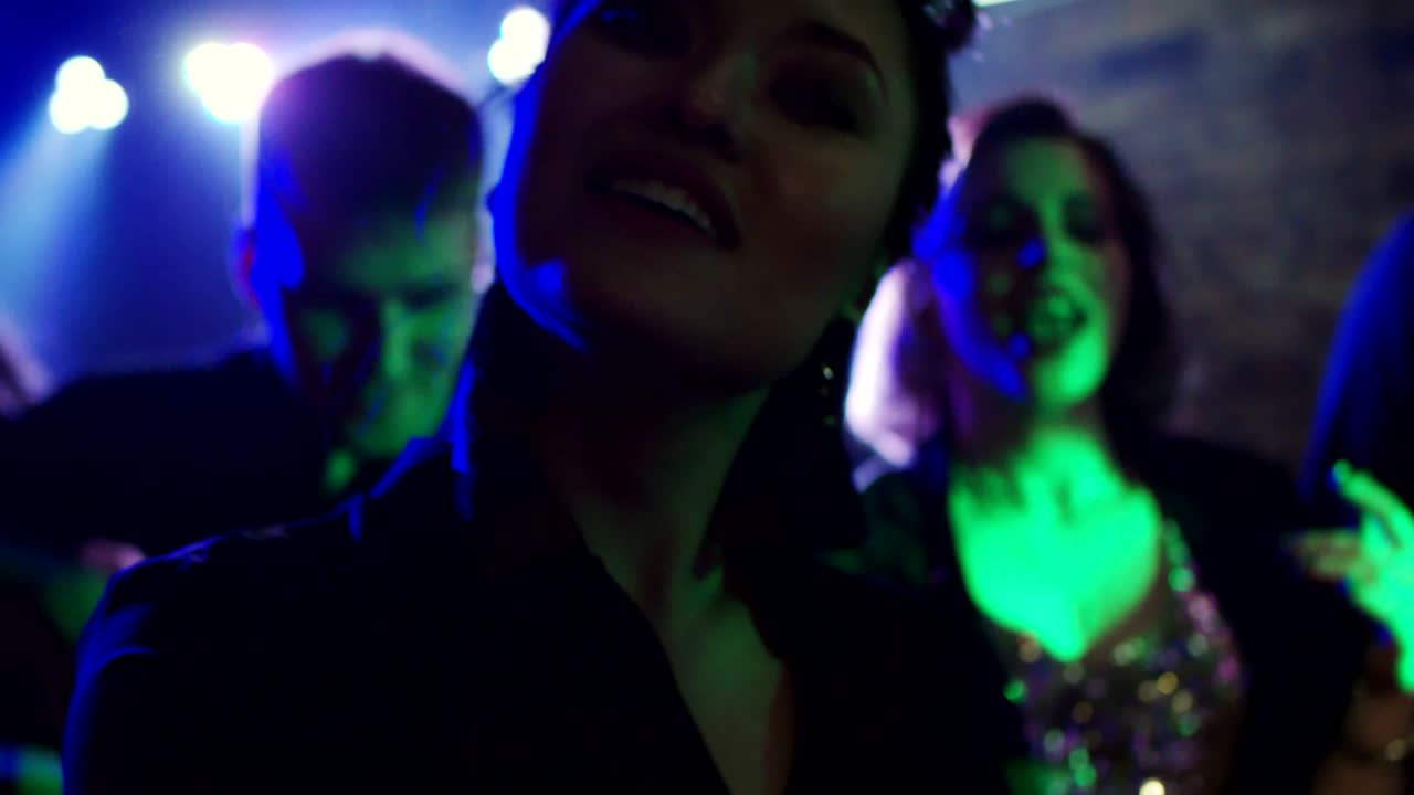 selfie-zeit in einem nachtclub