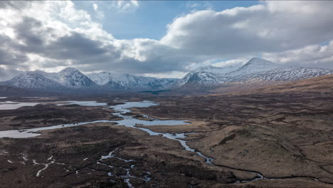 Escocia-Tierras-Altas-Escocesas-Alrededor-De-Glencoe-Invercoe-Glen-Etive-Area-Dji-Mavic-3-Cine-Prores-Clip-7