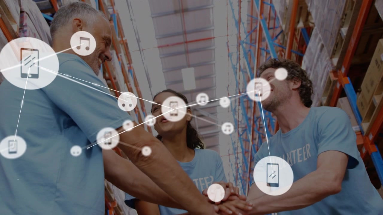 Animation of network of connections over diverse workers in warehouse