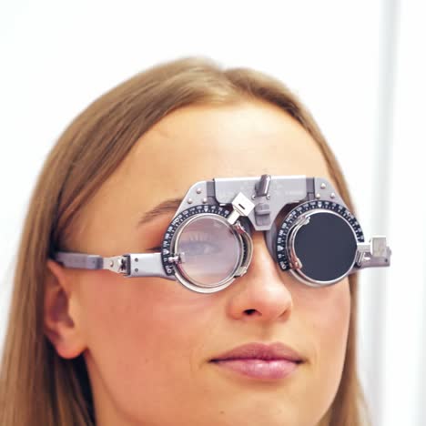 woman on eyesight test