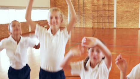 Kids-playing-in-corridor