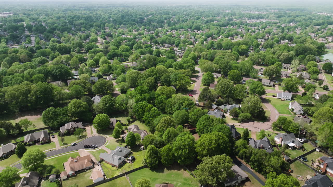 Vista aerea di insediamenti nei sobborghi di Collierville, nella contea di Shelby, Tennessee, Stati Uniti.