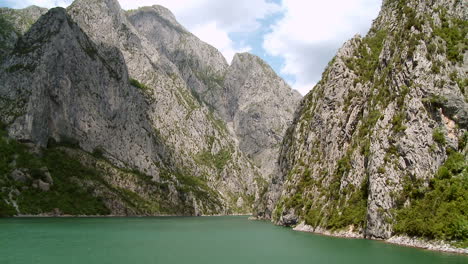 The-Drin-river-in-Albania