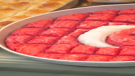baklava turca con diseño de bandera