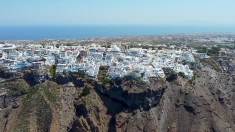 Aerial-Point-of-Interest-Shot-Caldera-Santorini-Island,-Greece