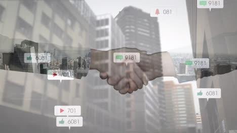 icono digital con números crecientes sobre la sección media del hombre de negocios y la mujer de negocios que se dan la mano
