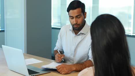 Recruiter-taking-interview-of-female-candidate