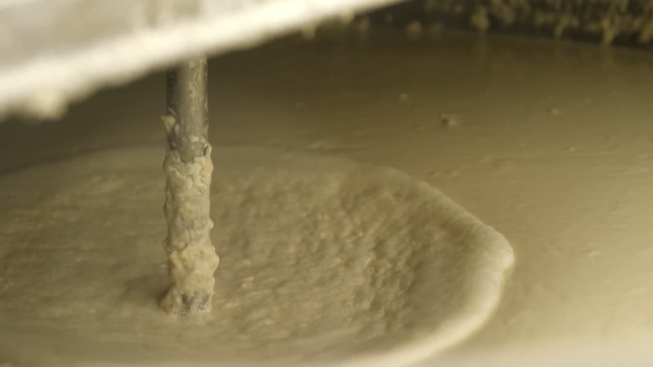 4k 배럴에서 진의 증류