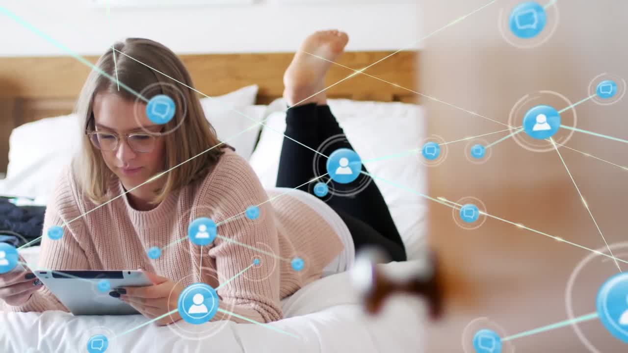 프로필 아이콘은 침대에 휴대전화와 태블릿을 사용하는 백인 여성에 대한 라인과 연결됩니다.