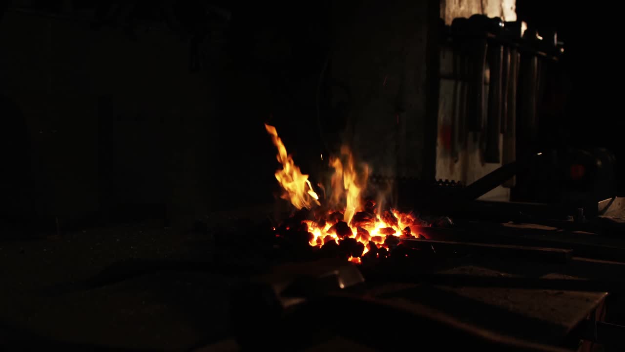 불 에 가열 되는 철 막대기