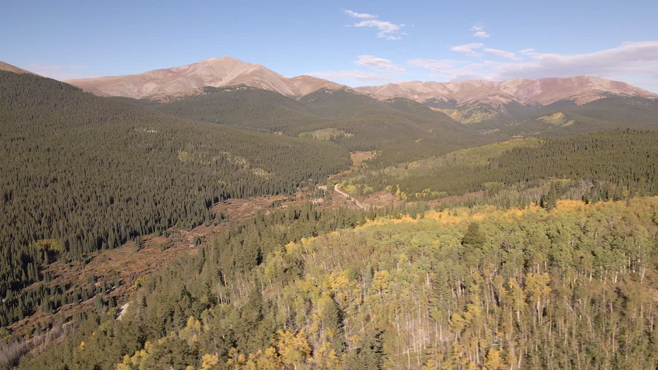 Monte Silverheels in lontananza, ripresa aerea