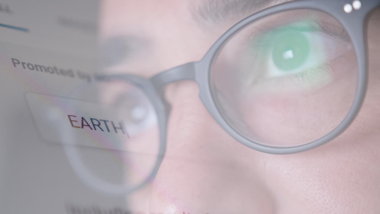 buscando en internet la palabra tierra