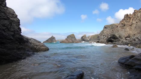 Time-lapse-Manual-De-Una-Pequeña-Bahía-En-La-Costa-Jurásica