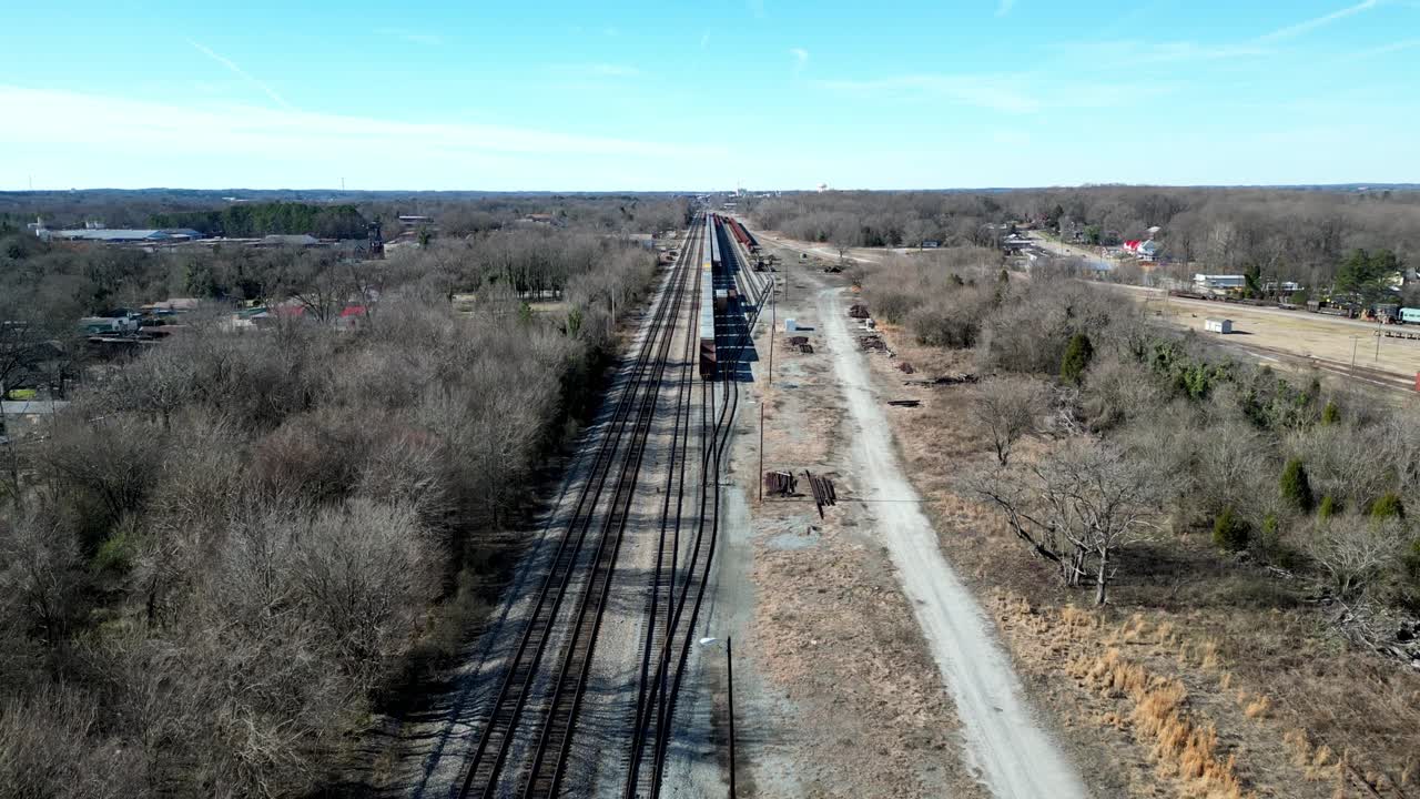 vía de tren en invierno en salisbury carolina del norte