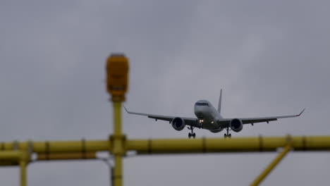 aterrizaje del avión
