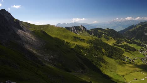 Panorama-Weitwinkelaufnahme-Des-Malbuntals-Im-Fürstentum-Liechtenstein