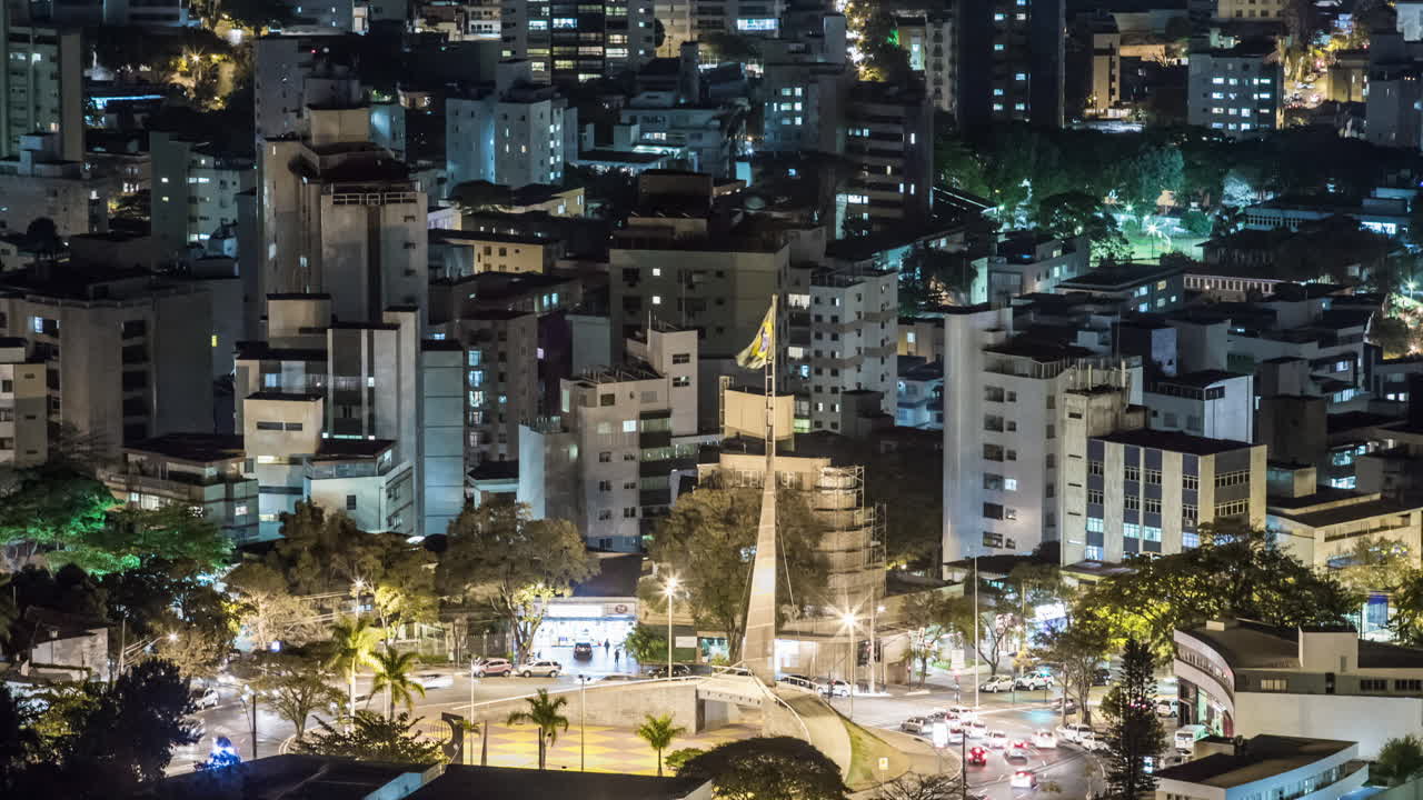 lapso de tiempo de belo horizonte ciudad, rotonda del centro, por la noche, belo horizonte, minas gerais