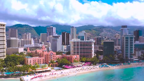 Playa-De-Waikiki,-Hawai