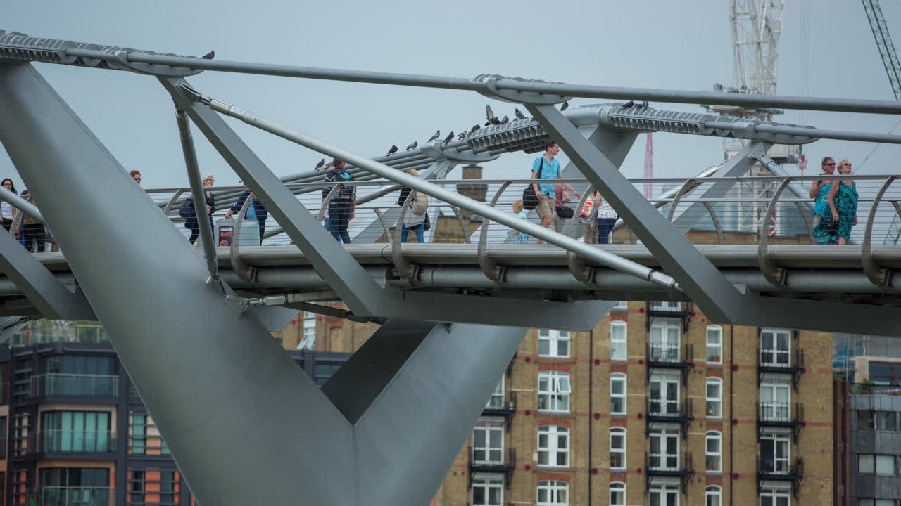 Mill Bridge Zoom 4K 02