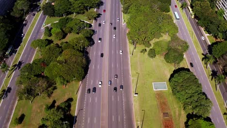 Reibungsloser-Verkehrsfluss,-Brasilia-Stadt-Erreicht-Durch-Infrastrukturinvestitionen