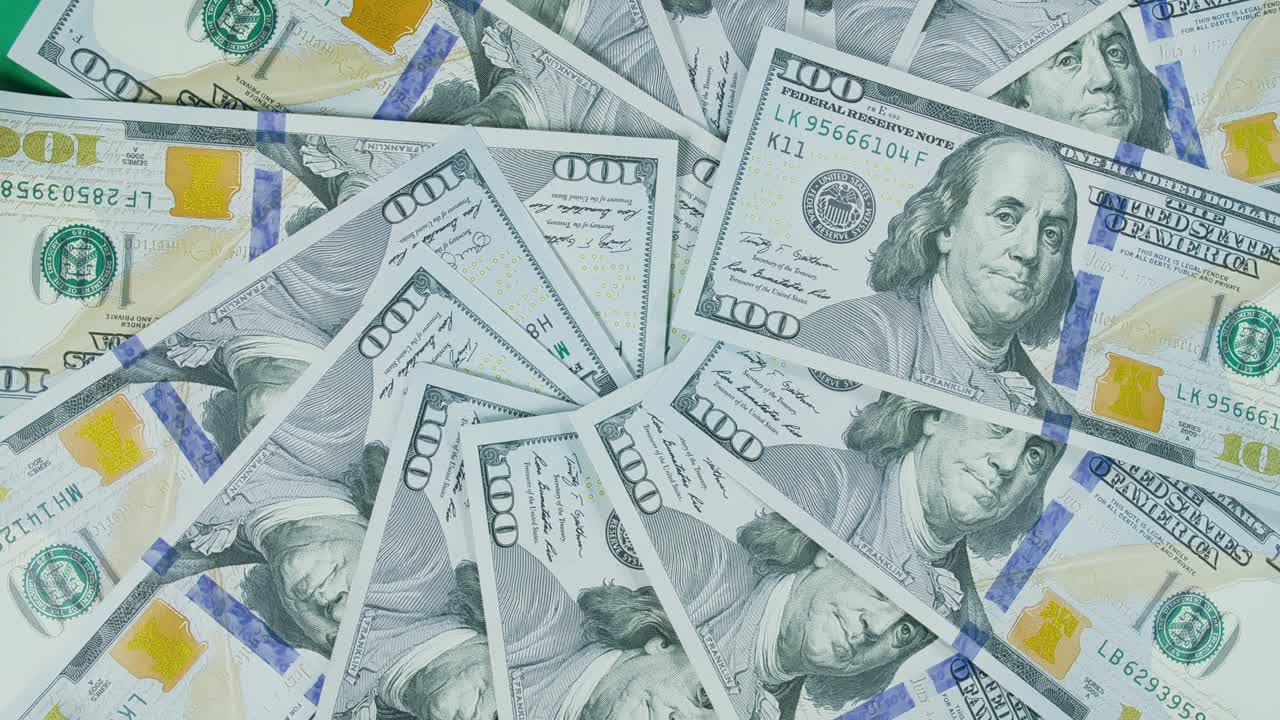 el dólar en el tocadiscos. el dólar girar girar. girar, hacer el diseño de la forma del círculo