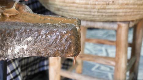 peanut oil making in traditional way