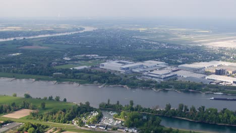 High-resolution-video-from-the-Messe-Duesseldorf,-taken-from-a-helicopter