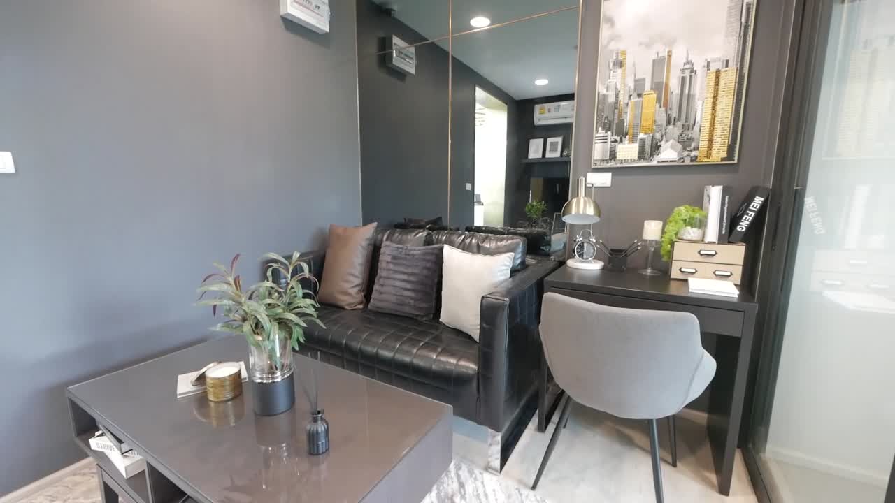 Decorazione elegante per uno spazio di lavoro ideale per lo smart working