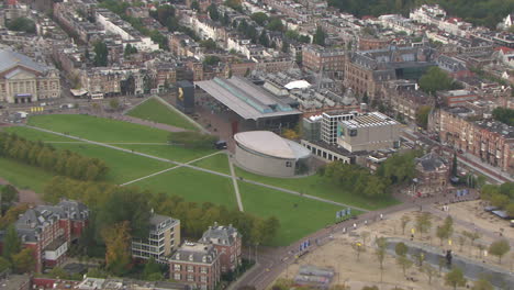 Aerial-zoom-in-shot-of-the-Van-Gogh-Museum-in-Amsterdam,-Netherlands