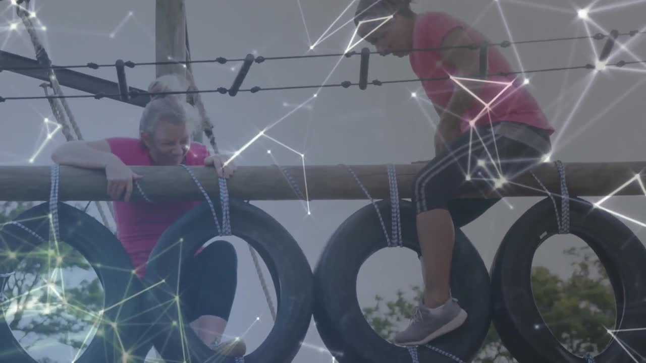 animación de formas sobre mujeres diversas en la escalada de obstáculos