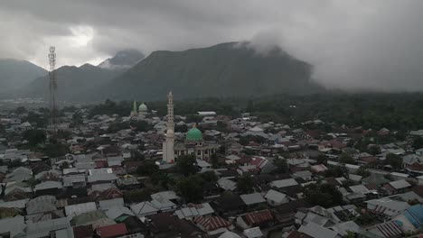 masjid ittihadul islam lawang mosque in overcast sembalun, lombok