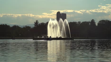 Blick-Auf-Den-Sonnenuntergang-Vom-Stadtpark,-Denver,-Colorado