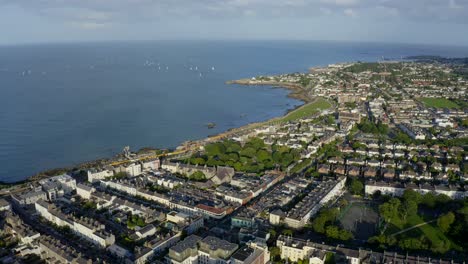 People's-Park,-Dun-Laoghaire,-Dublin,-Ireland,-August-2021