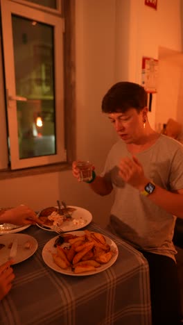 cena en el hogar
