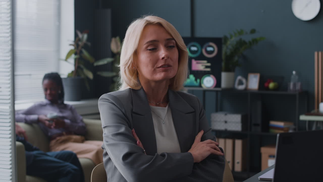 reunión de negocios en una oficina moderna