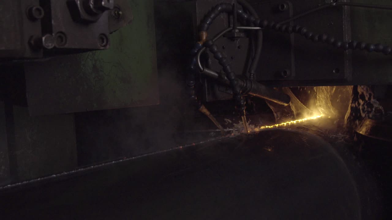 плазменная резка металлических труб