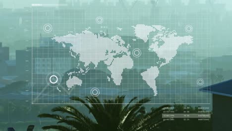 animación de gráficos y mapas sobre vista aérea del paisaje urbano y grúas