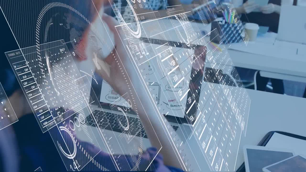 전자 장치를 사용하는 비즈니스 사람들에 대한 숫자 애니메이션과 데이터 처리